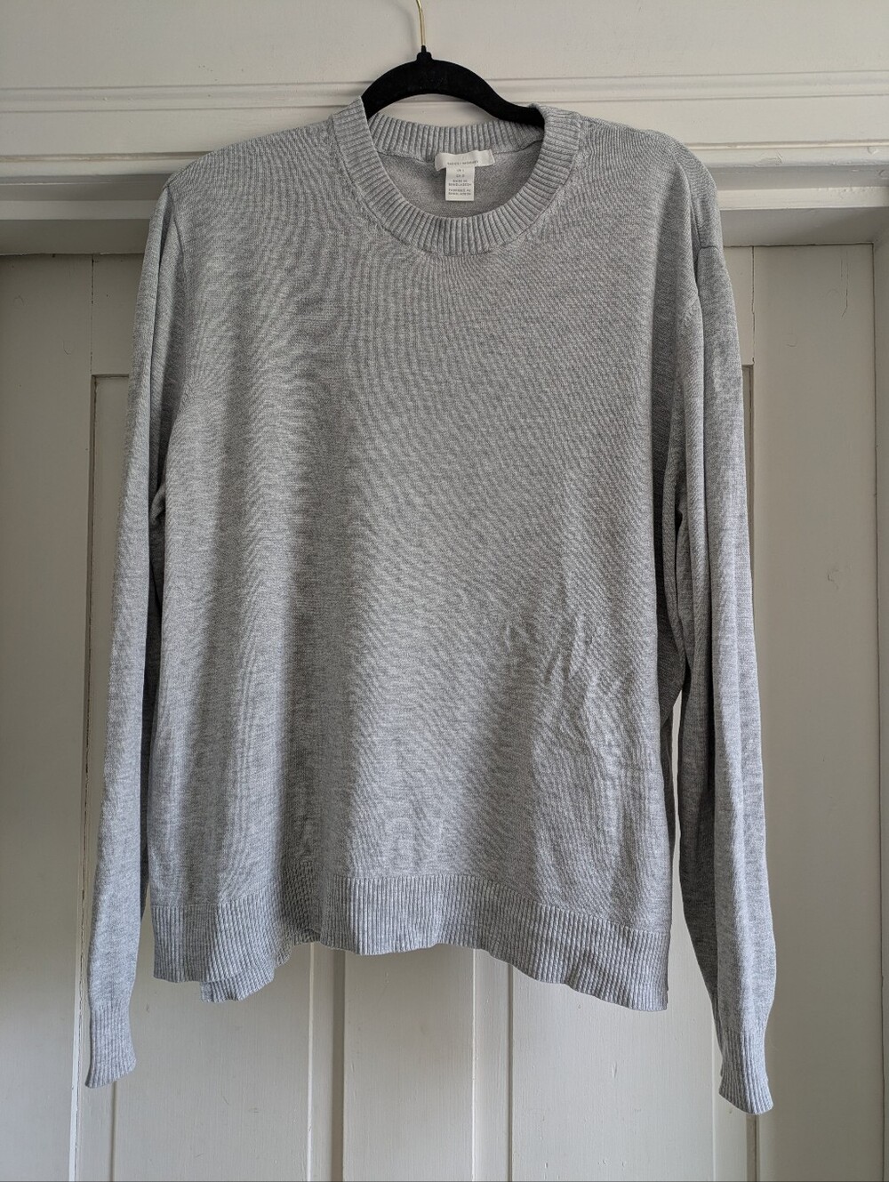 H&M Gray Crewneck Lightweight Sweater- L